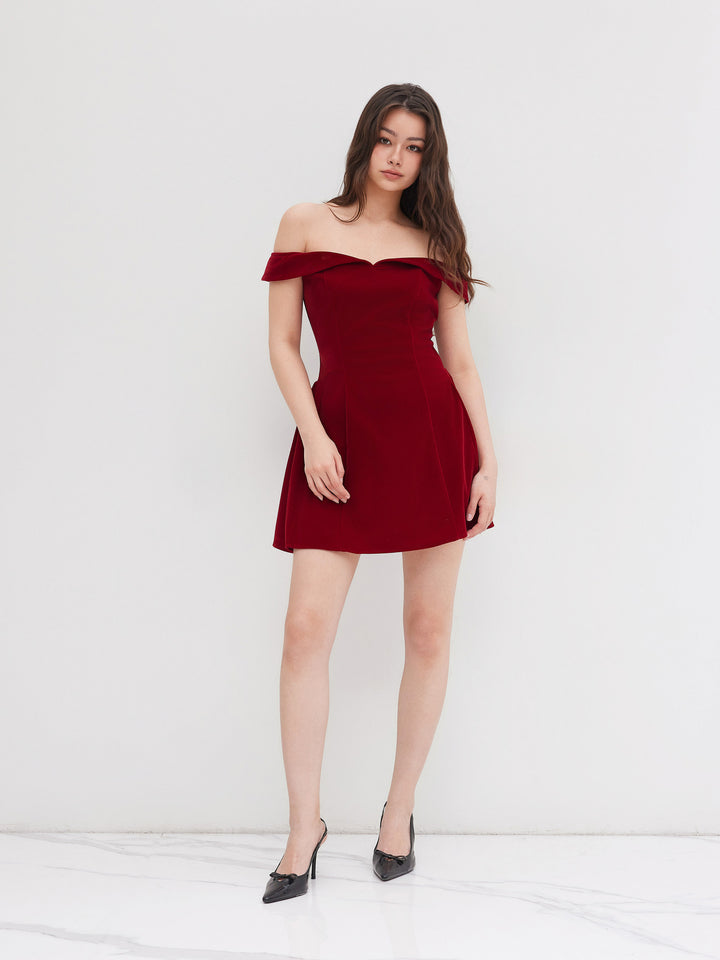 Kadife Omuz Dekolteli Kloş Mini Elbise - Bordo - Bordo detay 2