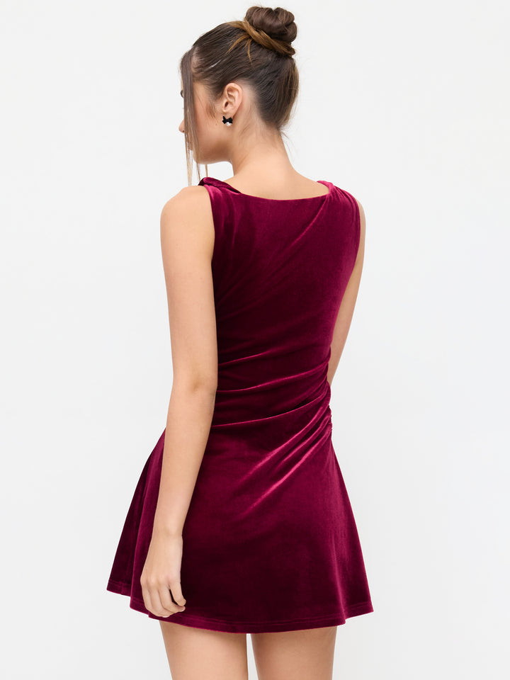 Kadife Kayık Yaka Drapeli Mini Elbise - Bordo detay 9