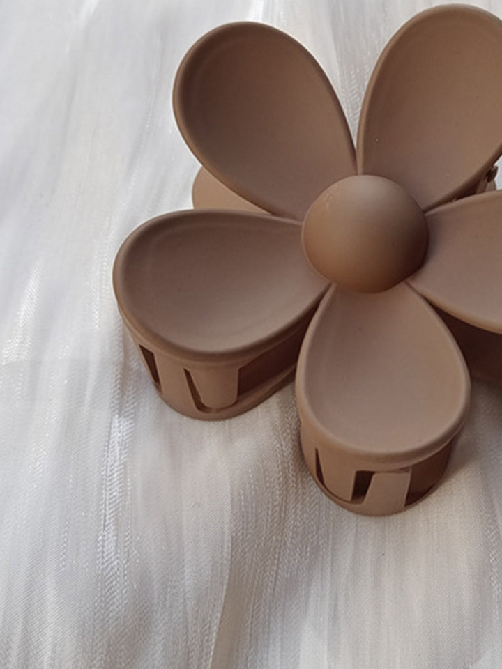 Blossom Mat Pençe Klipsi Kahverengi Saç Aksesuarı Görsel 4 - SvelteChic