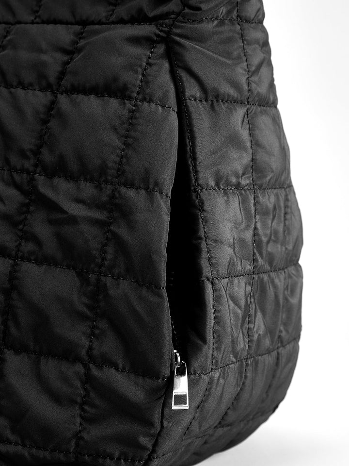 Ekose Büyük Puffer Omuz Çanta Siyah Bulut Model Görsel 6 - SvelteChic