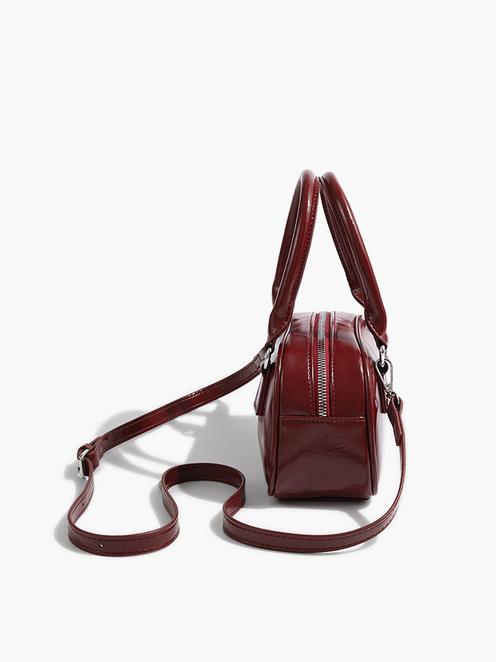 Çok Yönlü Crossbody Üst Saplı Çanta Bordo Kombin - SvelteChic