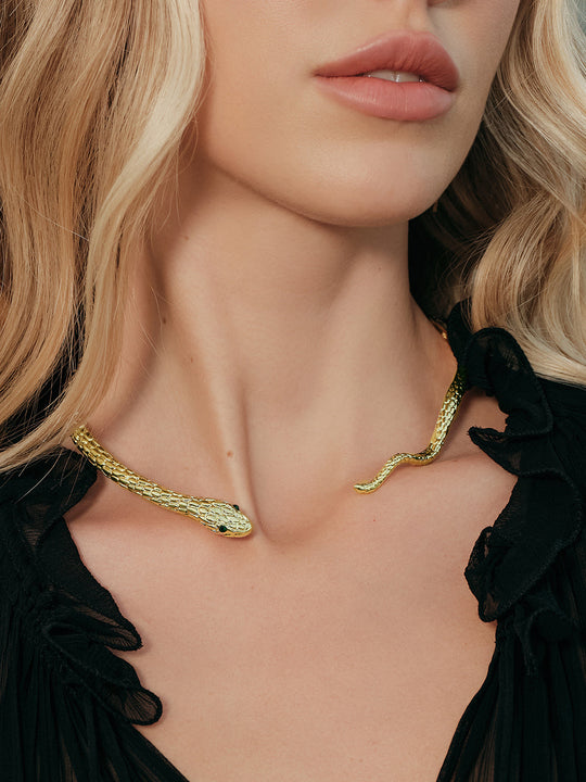 Şık Yılan Esintili Choker Kolye Altın Alaşım - SvelteChic Kadın Giyim
